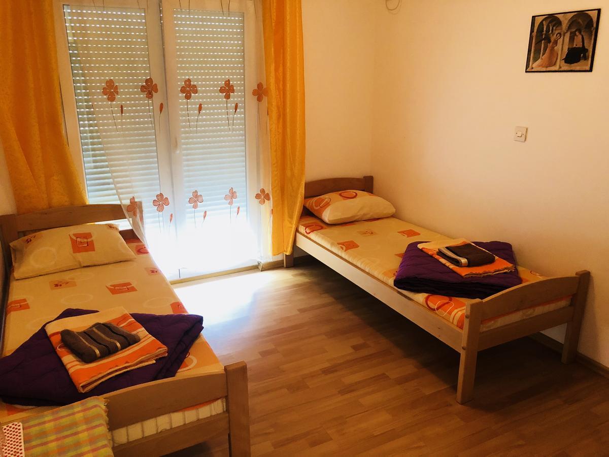 Villa Polonia Mostar Bagian luar foto